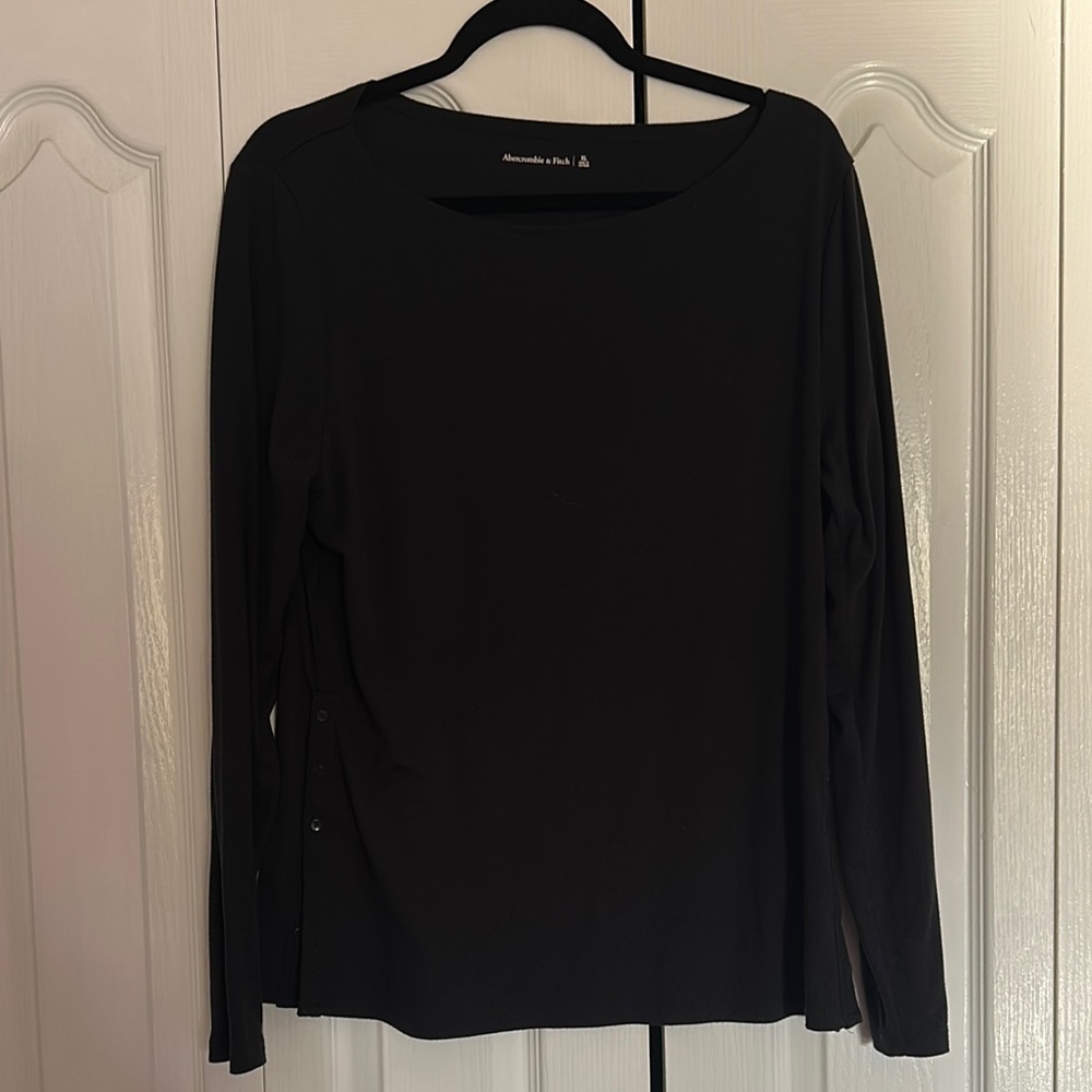 Abercrombie Women’s Long Sleeve
